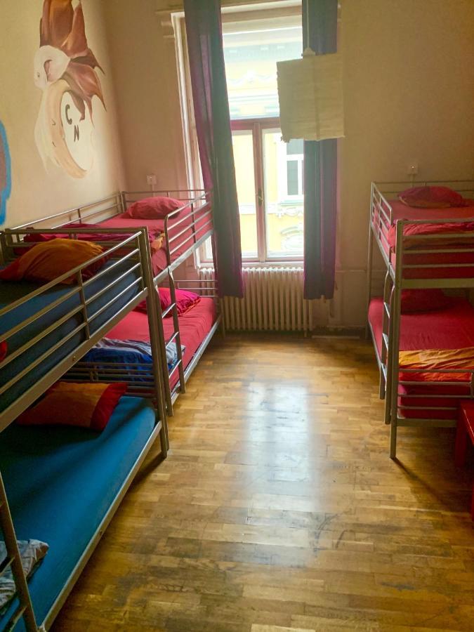 Carpe Noctem Hostel Boedapest Buitenkant foto